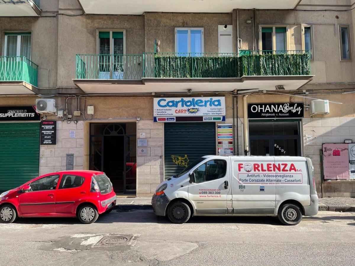 Primopiano Holiday House Salerno Kültér fotó